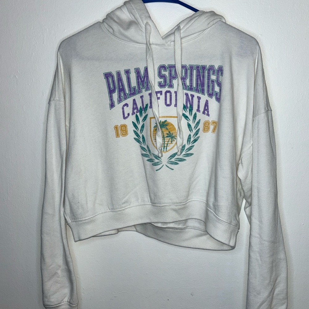 Aeropostale Long Sleeve Hoodie Size Small Used